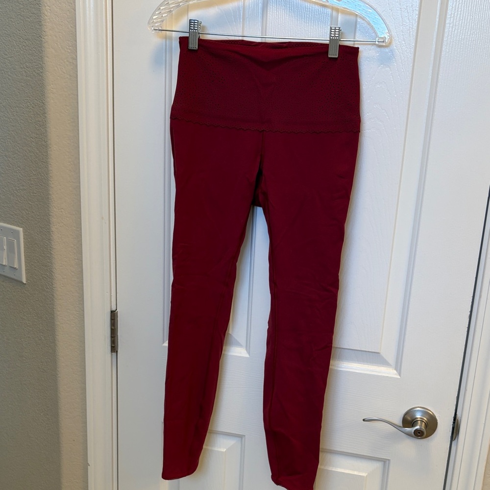 Lululemon Burgundy Leggings